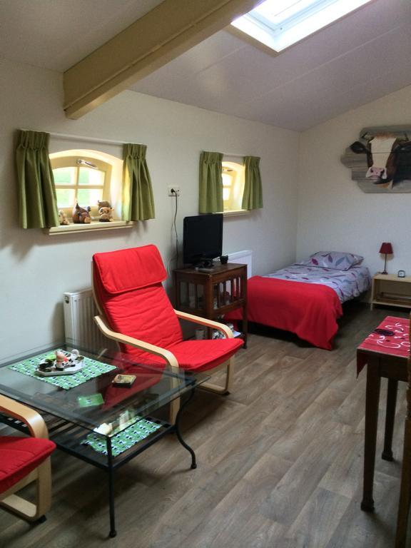 B&B De Laarhoeve Waalre Номер фото